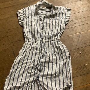 Blue and white Japan dress no stains